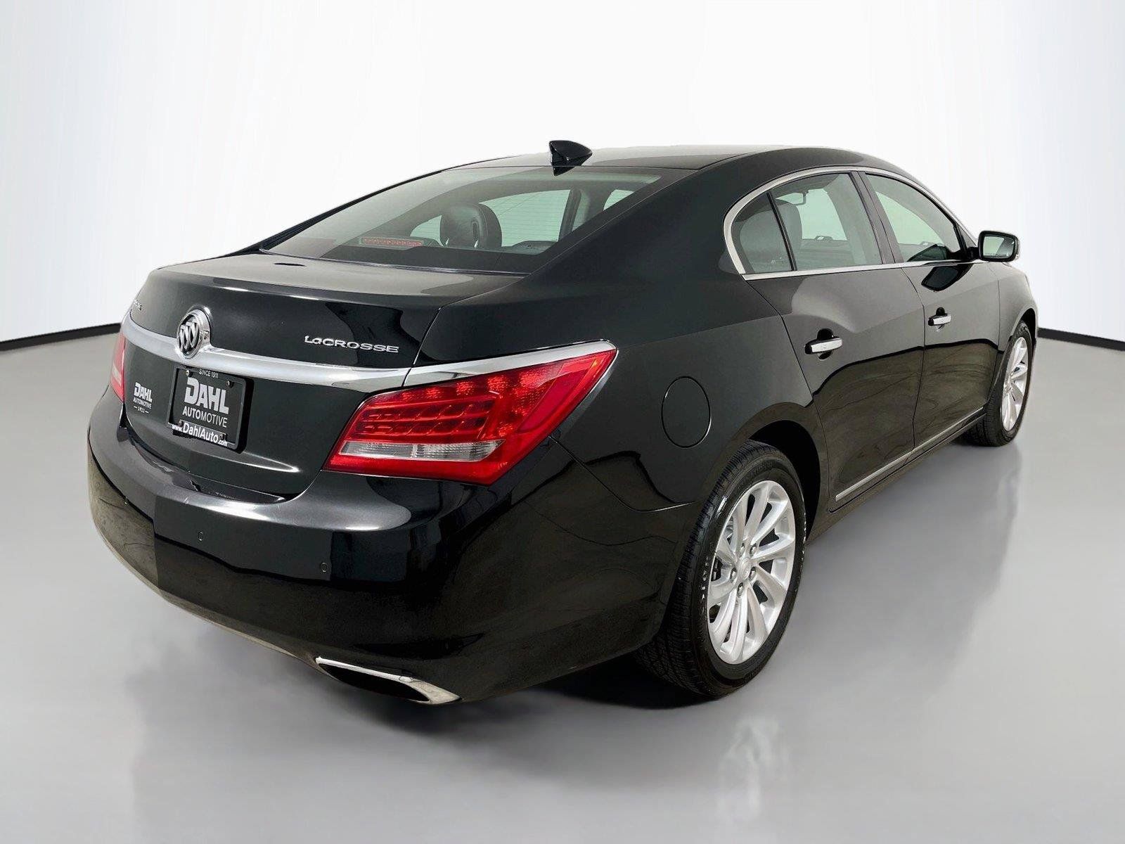 Used 2016 Buick LaCrosse Leather FWD image 13