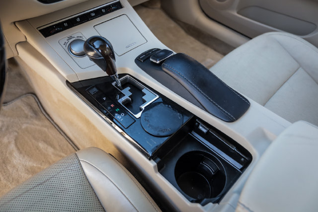 Used 2015 Lexus ES 350 w/ Luxury Package FWD image 32