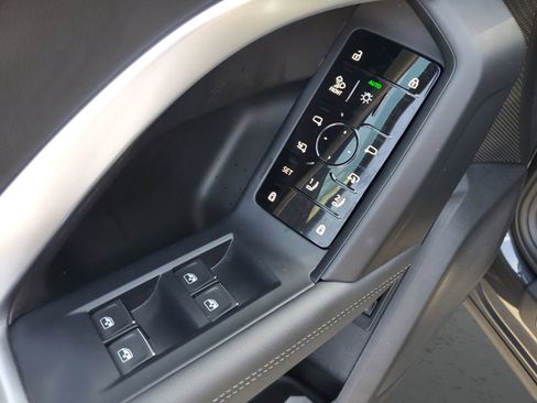 Used 2025 Audi Q5 Premium Plus w/ Premium Plus image 22