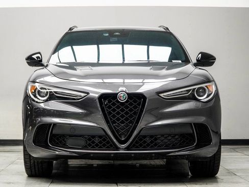 Used 2022 Alfa Romeo Stelvio Quadrifoglio w/ Active Assist Plus Package AWD/4WD image 4