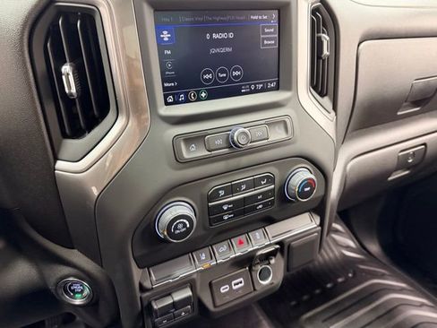 Used 2025 Chevrolet Silverado 3500 W/T w/ WT Convenience Package image 13