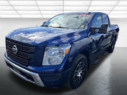 Used 2021 Nissan Titan SV w/ SV Convenience Package