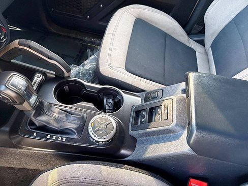 Used 2022 Ford Bronco Big Bend AWD/4WD image 19