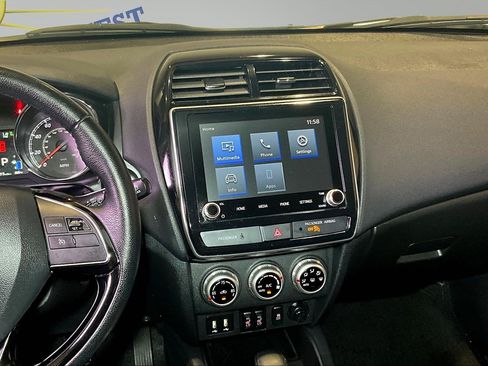 Used 2024 Mitsubishi Outlander Sport SE AWD/4WD image 10