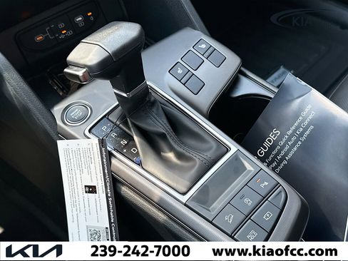 New 2026 Kia Sportage EX image 28