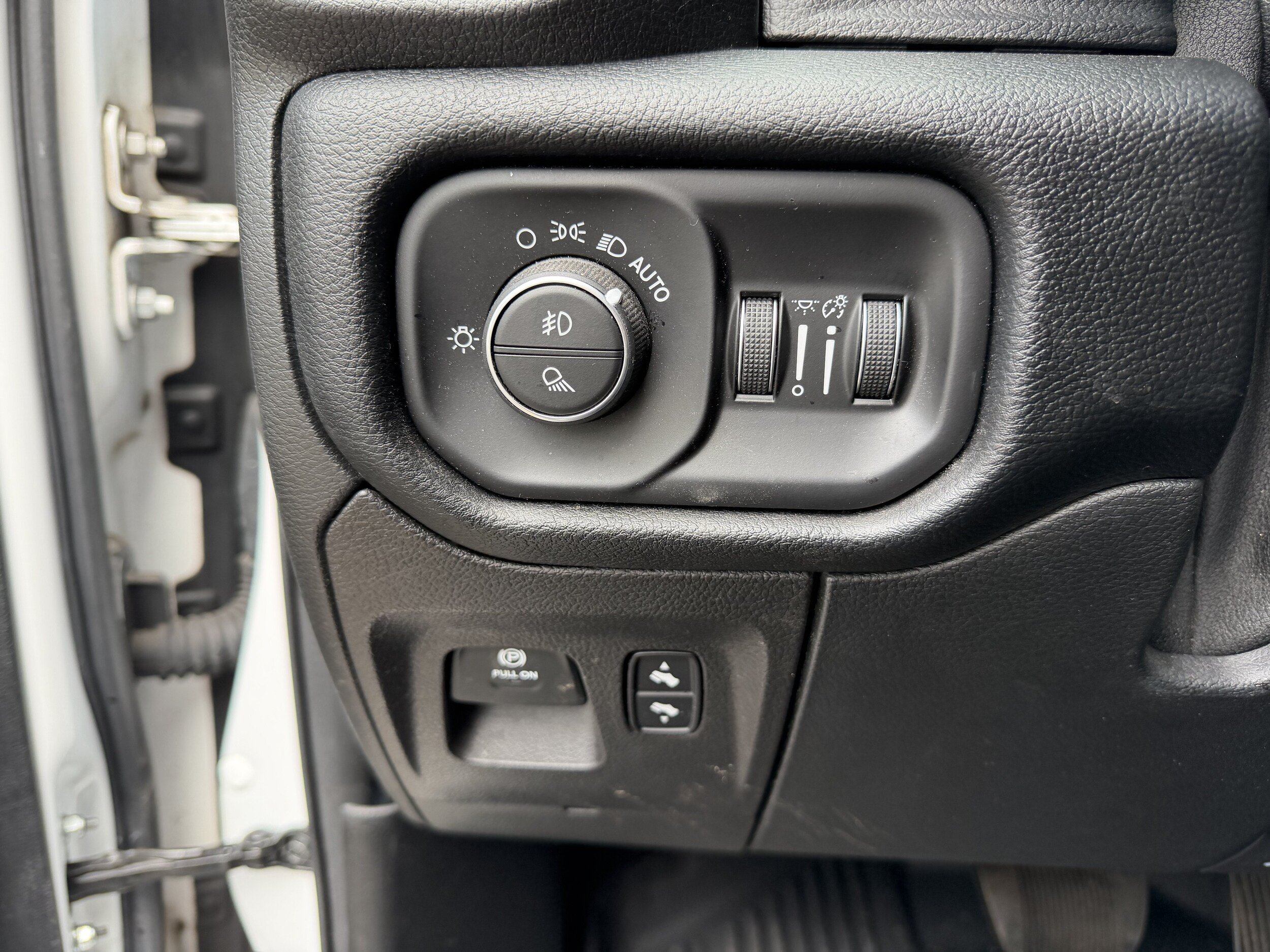 Used 2021 RAM 1500 Sport w/ Bed Utility Group AWD/4WD image 12