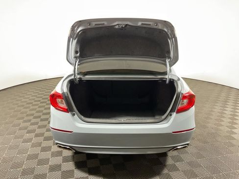 Used 2021 Honda Accord Sport image 14