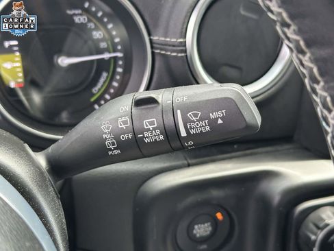 Used 2023 Jeep Wrangler Unlimited Sahara w/ Cold Weather Group AWD/4WD image 22