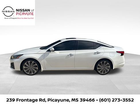 Certified 2024 Nissan Altima 2.5 SL image 2