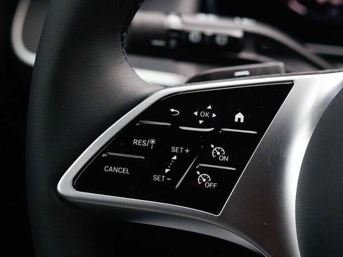 New 2026 Mercedes-Benz GLC 300 GLC 300 image 25