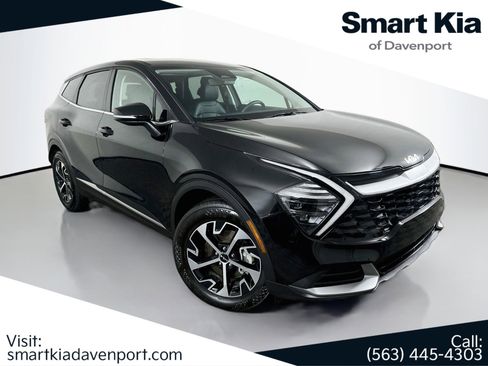 Used 2025 Kia Sportage EX FWD image 1