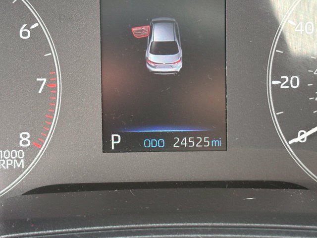 Used 2025 Toyota Corolla LE FWD image 4