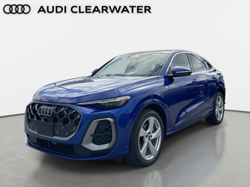New 2025 Audi Q5 Prestige image 2
