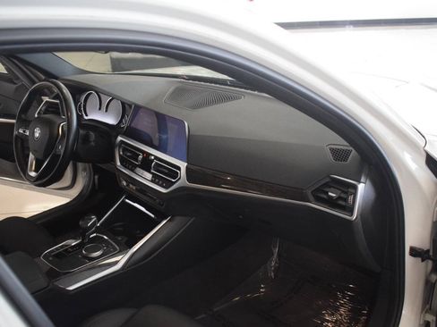 Used 2019 BMW 330i Sedan w/ Driving Assistance Package RWD image 38