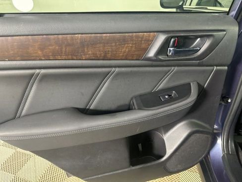 Used 2018 Subaru Outback 2.5i Limited AWD/4WD image 20