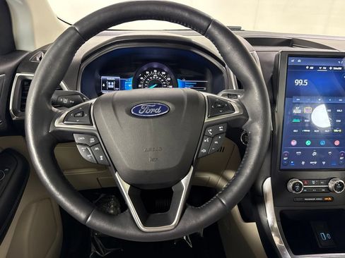 Used 2023 Ford Edge Titanium w/ Equipment Group 301A AWD/4WD image 24