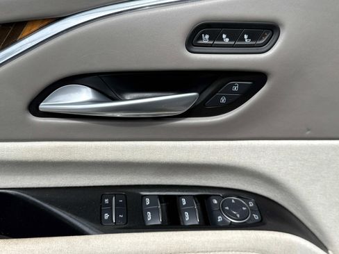 Certified 2024 Cadillac Escalade Sport Platinum image 21
