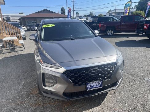 Used 2019 Hyundai Santa Fe SE AWD/4WD image 3