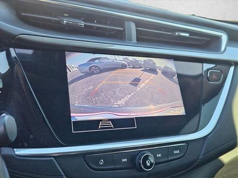 Used 2022 Buick Encore GX Essence w/ Experience Buick Package image 13