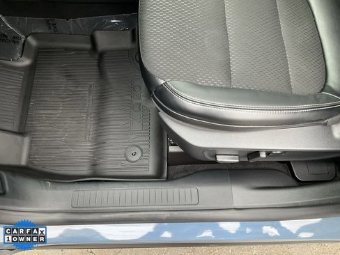 Used 2025 Ford Escape SE image 15