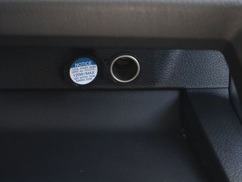 Used 2020 Toyota Avalon XSE w/ Carpet Mat Package FWD image 21