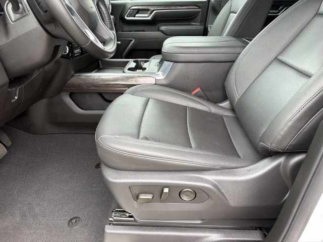 Used 2026 Chevrolet Silverado 2500 LTZ w/ Trail Boss Package AWD/4WD image 16