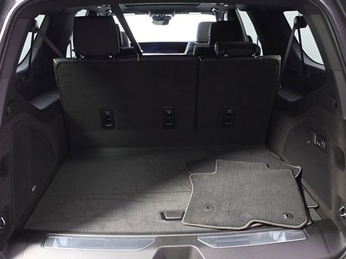 New 2026 Cadillac Escalade ESV Luxury w/ Touring Package image 19