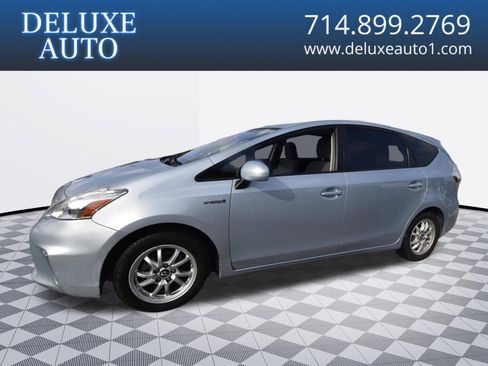 Used 2012 Toyota Prius V Three FWD image 1