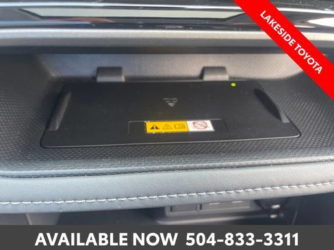 Certified 2024 Toyota Highlander XLE FWD image 34