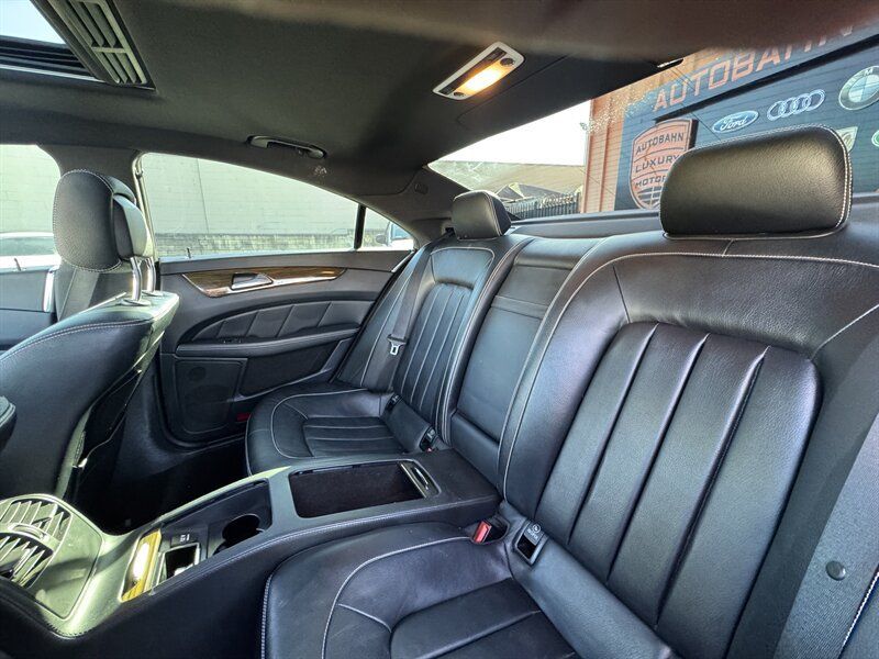 Used 2015 Mercedes-Benz CLS 400 image 31