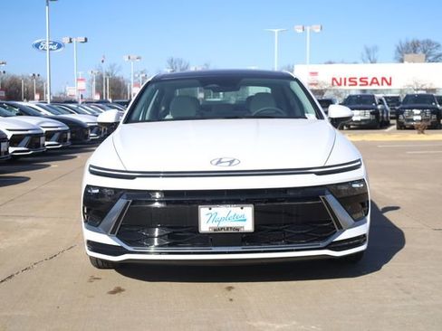 New 2026 Hyundai Sonata SEL FWD image 3