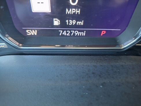 Used 2021 GMC Yukon Denali w/ Denali Ultimate Package image 23