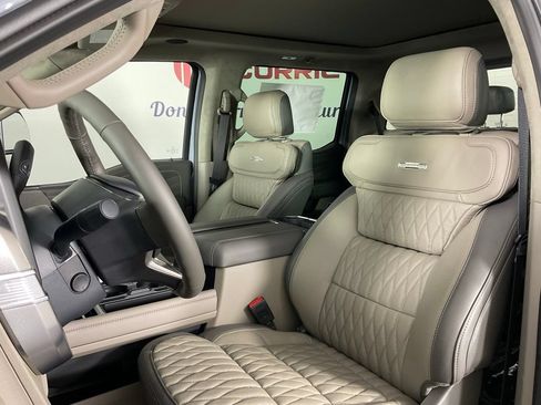 New 2026 Ford F350 Platinum w/ Platinum Plus Package AWD/4WD image 14