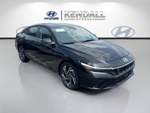 New 2026 Hyundai Elantra Limited FWD image 1