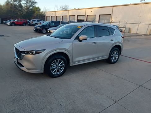 Used 2025 MAZDA CX-5 AWD 2.5 S w/ Preferred Package image 1