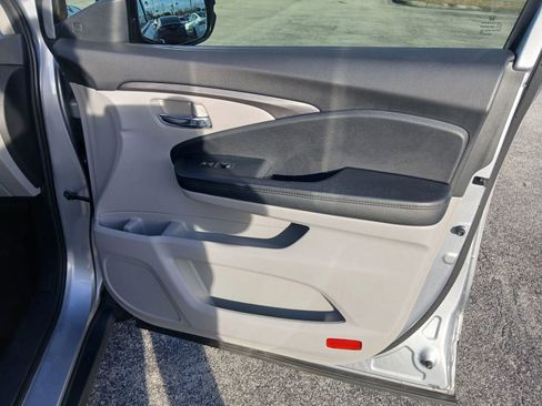Used 2022 Honda Pilot Special Edition image 18