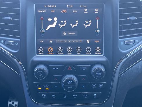 Used 2018 Jeep Grand Cherokee High Altitude AWD/4WD image 19