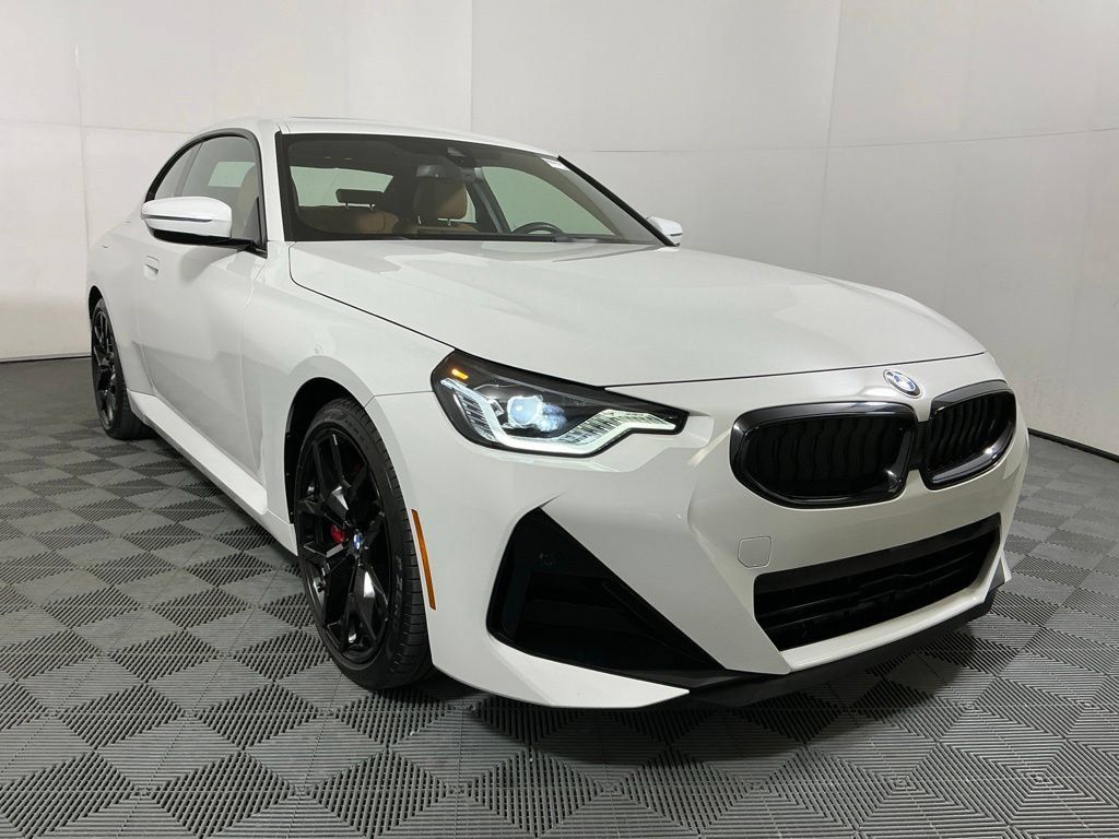 Certified 2025 BMW 230i xDrive Coupe w/ M Sport Package AWD/4WD image 4