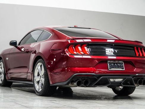 Used 2018 Ford Mustang GT Premium w/ Carbon Sport Interior Package RWD image 12