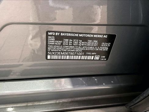 Used 2026 BMW X7 xDrive40i AWD/4WD image 37