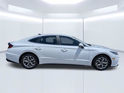 Used 2021 Hyundai Sonata SEL FWD image 3