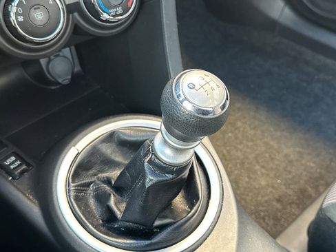 Used 2015 Scion tC image 31