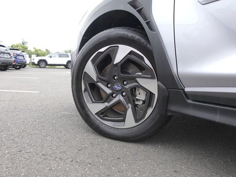 Certified 2025 Subaru Crosstrek 2.5i Limited AWD/4WD image 8