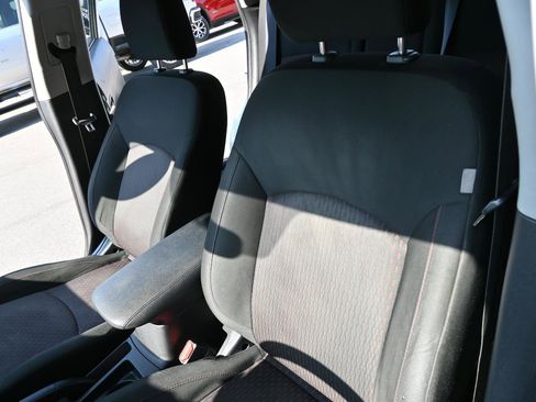 Used 2018 Mitsubishi Outlander Sport ES FWD image 14