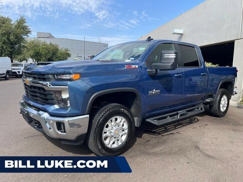 Used 2025 Chevrolet Silverado 2500 LT w/ Texas Edition AWD/4WD image 1