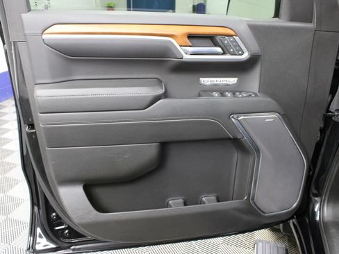 Used 2022 GMC Sierra 1500 Denali w/ Denali Carbonpro Edition AWD/4WD image 76