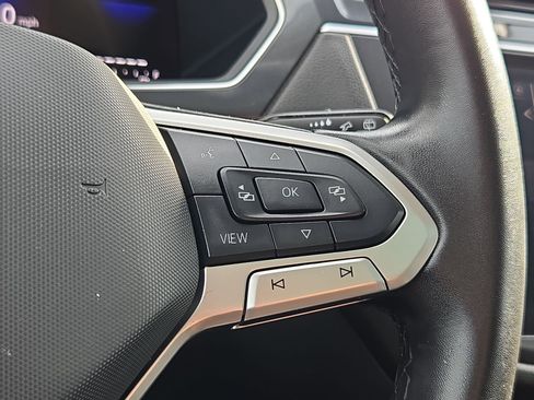 Used 2024 Volkswagen Tiguan Wolfsburg Edition image 20