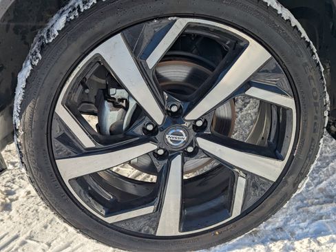 Used 2022 Nissan Rogue Sport SL w/ Premium Package image 10