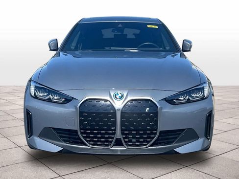 Used 2024 BMW i4 eDrive40 w/ Premium Package RWD image 2