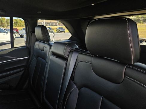 New 2025 Jeep Grand Cherokee Limited image 30